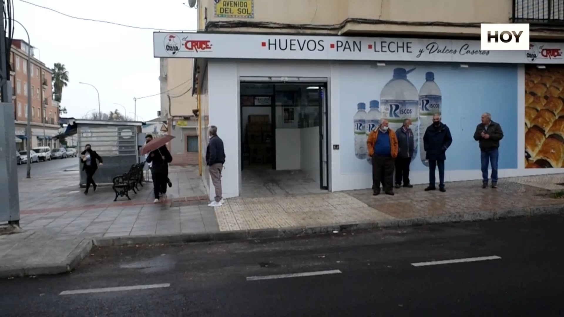 Unos 60.000 pacenses no tienen cajero automático en su barrio