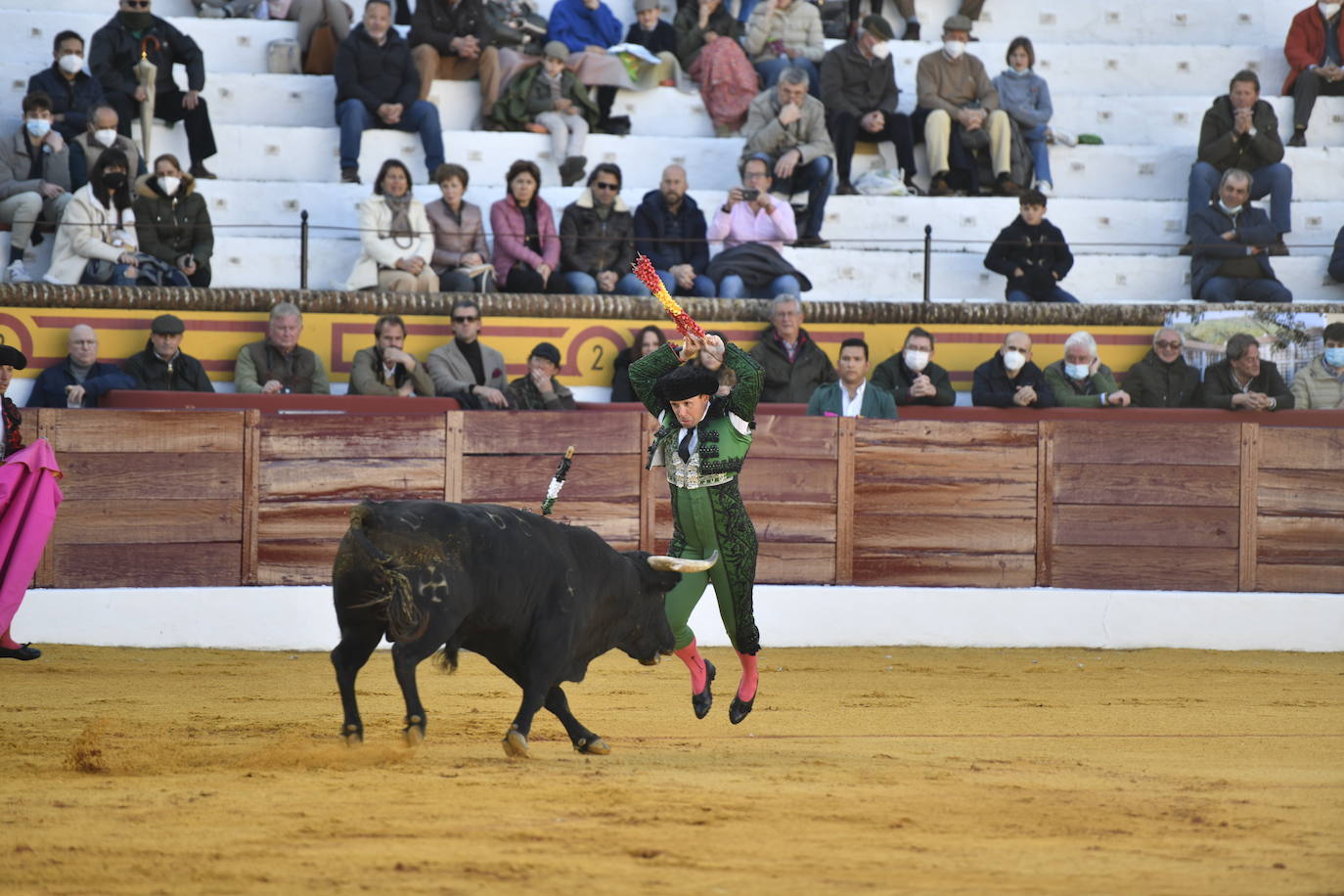 Fotos: Primer festejo de la Feria de Olivenza: Novillada con Carlos Domínguez, Manuel Perera y Eric Olivera