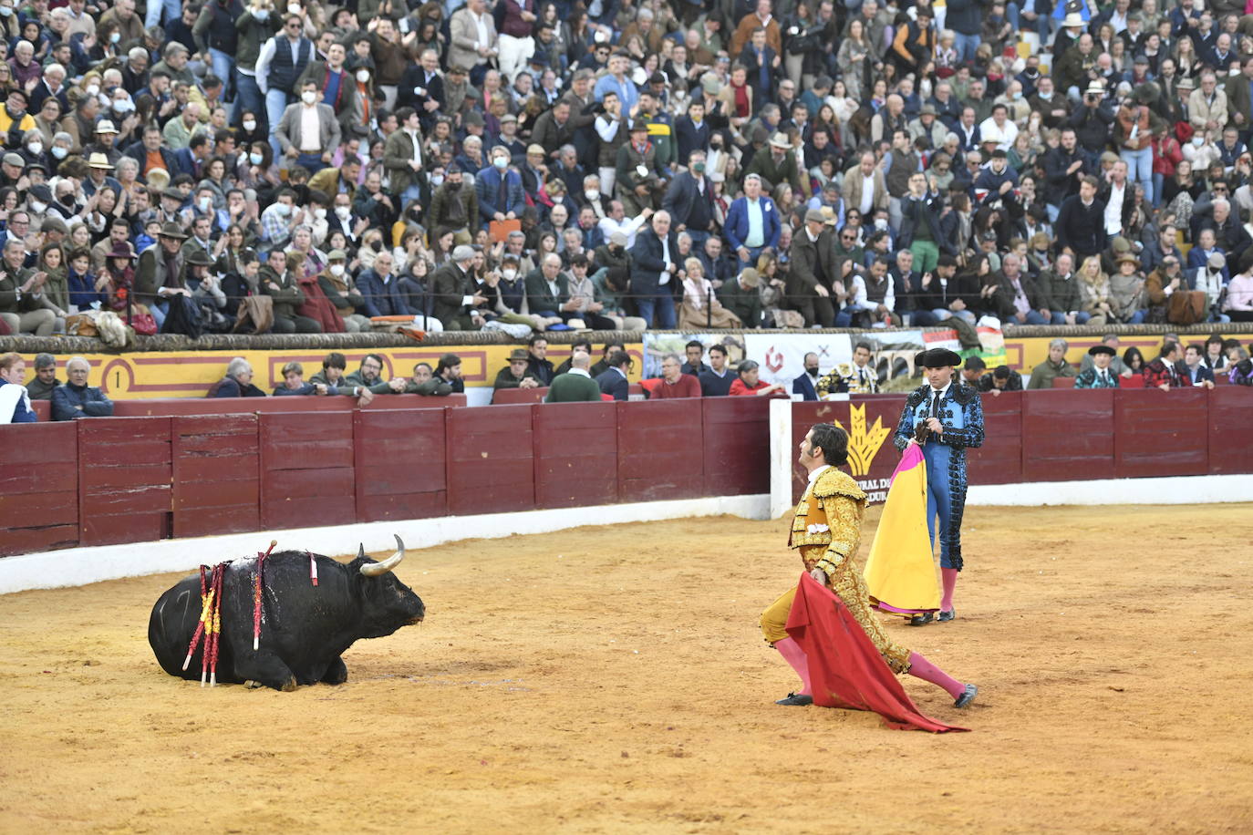 Fotos: La corrida de toros de Morante de la Puebla, José María Manzanares y Roca Rey, en imágenes