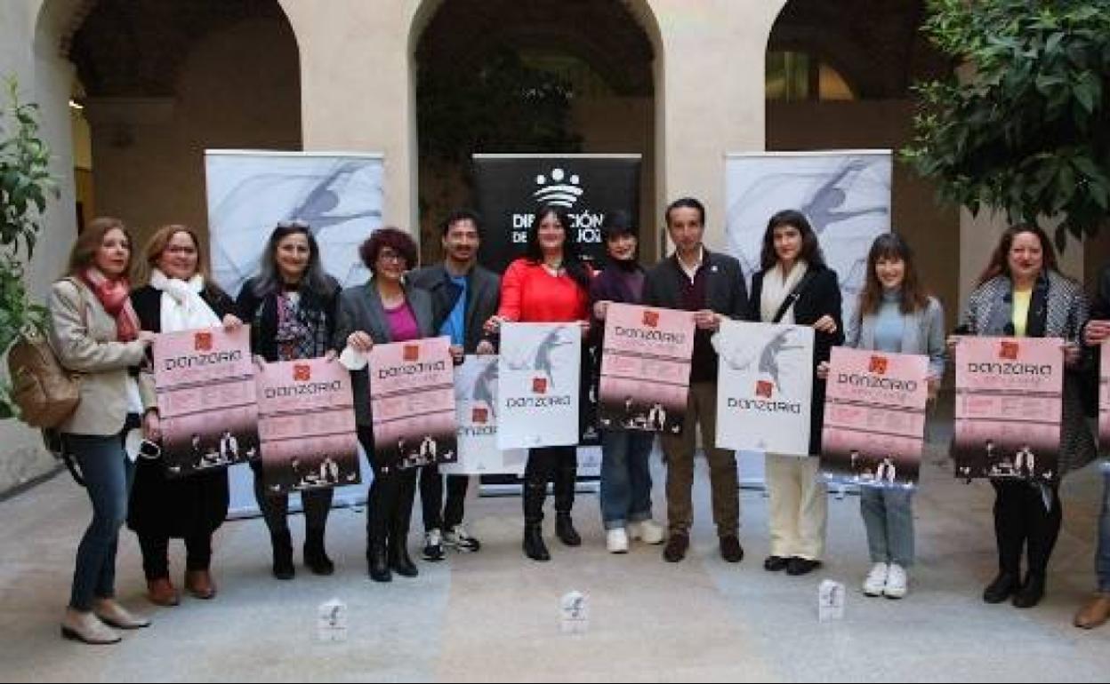 Presentación de Danzaria en la Diputación de Badajoz. 