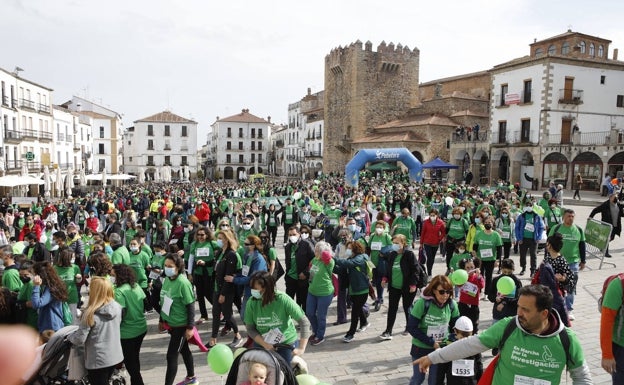 Salida de la marcha desde la Plaza Mayor de Cáceres a las 11 de la mañana. 