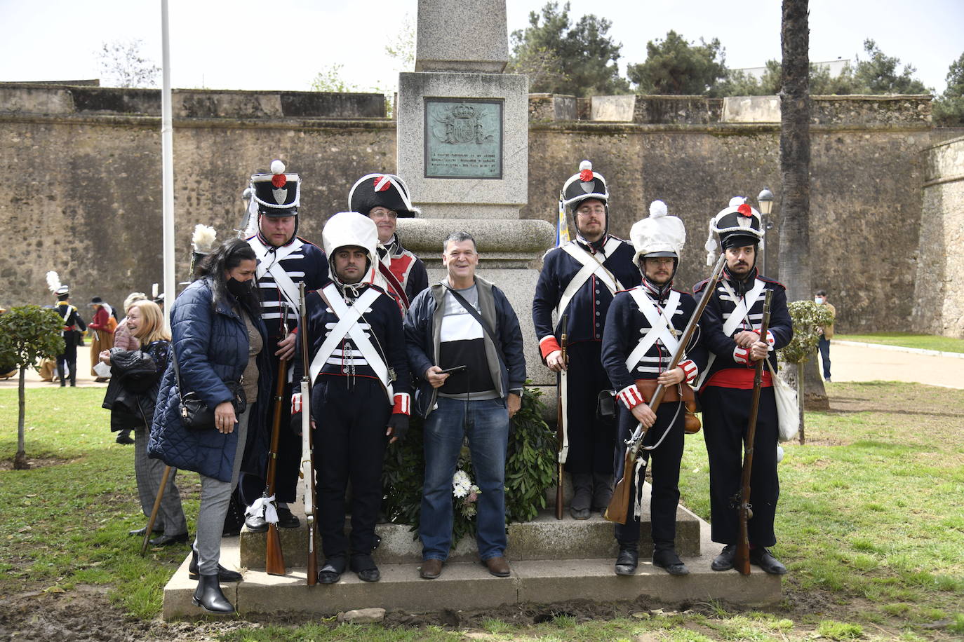 Fotos: Segundo día de la Recreación Histórica de los Sitios de Badajoz