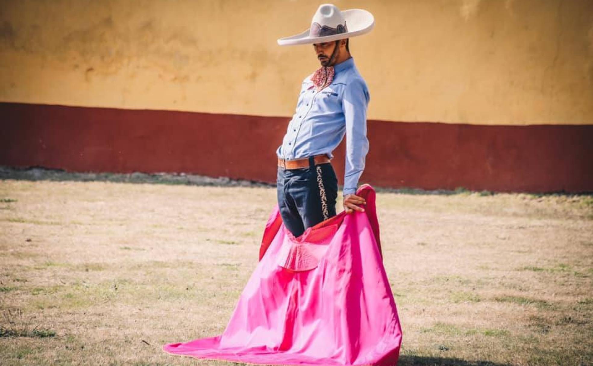 El cacereño en uno de los tentaderos que ha toreado en el estado mexicano de Tlaxcala. 