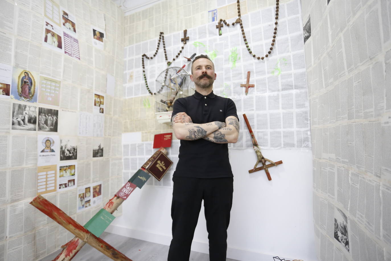 'Arrodíllate, flagélate' en Belleartes.