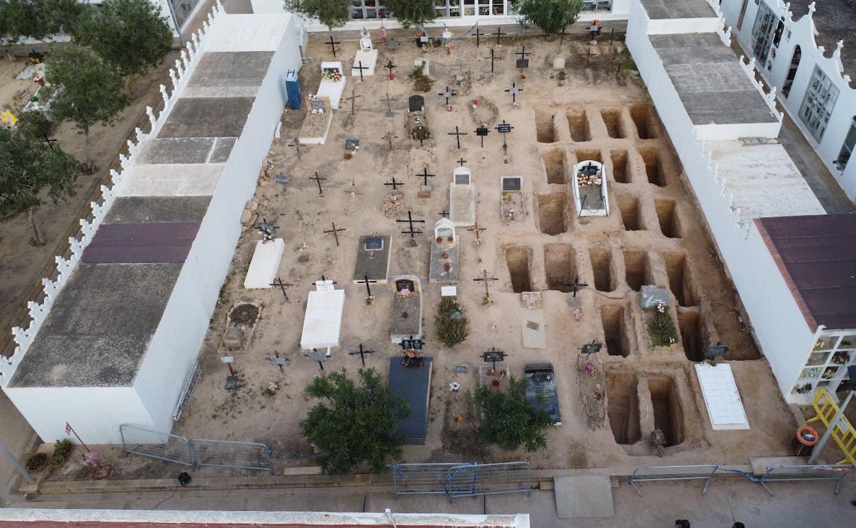 Cementerio de San Francesc, en Formentera, tras las excavaciones 