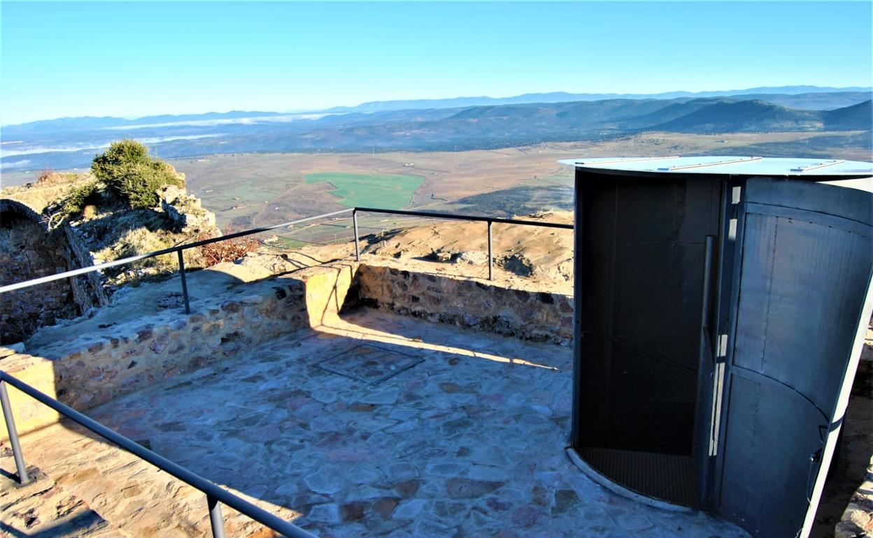 El castillo de Herrera del Duque reabre tras la remodelación de la torre del homenaje
