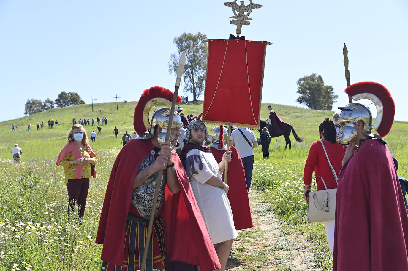 Fotos: Vía Crucis en el Cerro de Reyes