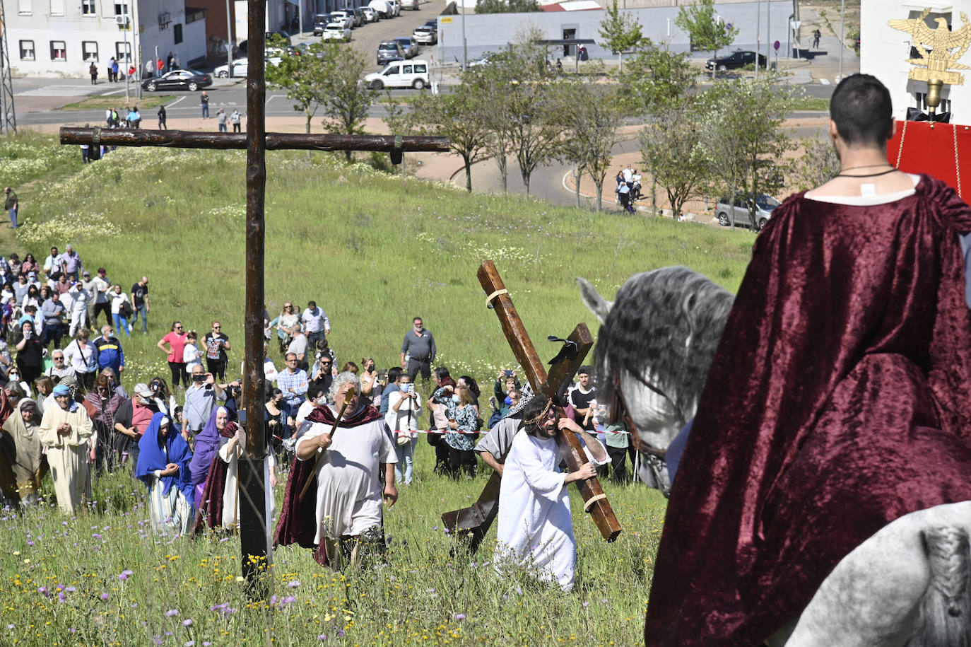 Fotos: Vía Crucis en el Cerro de Reyes