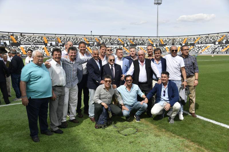 Fotos: El encuentro entre el CD Badajoz y el Unionistas, en imágenes