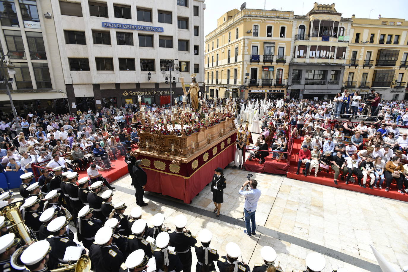 Fotos: Domingo de Resurrección en Badajoz