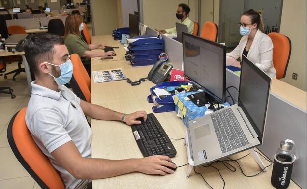 ¿Me podré quitar la mascarilla en el trabajo?