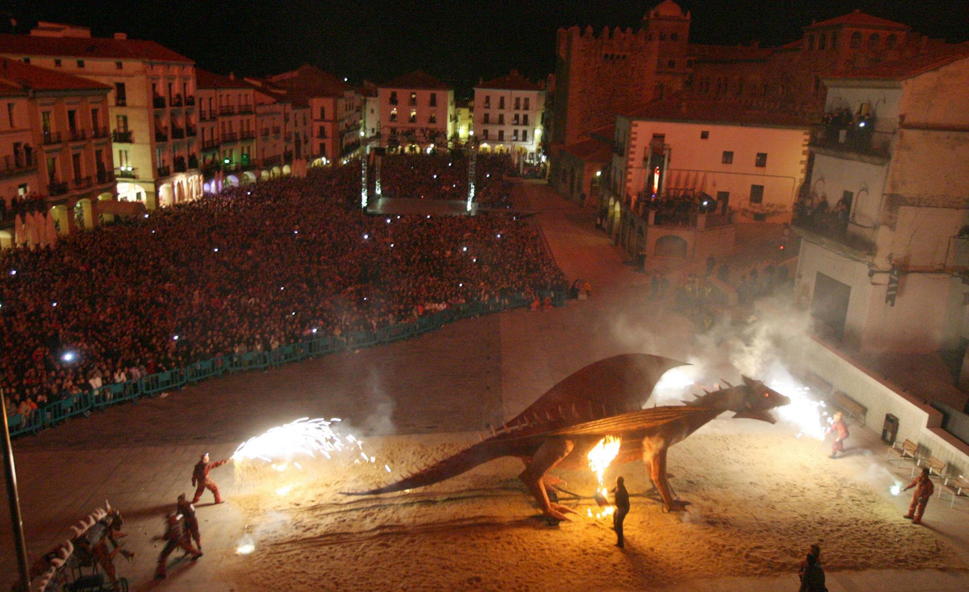 San Jorge: Así fueron los últimos dragones que ardieron en Cáceres