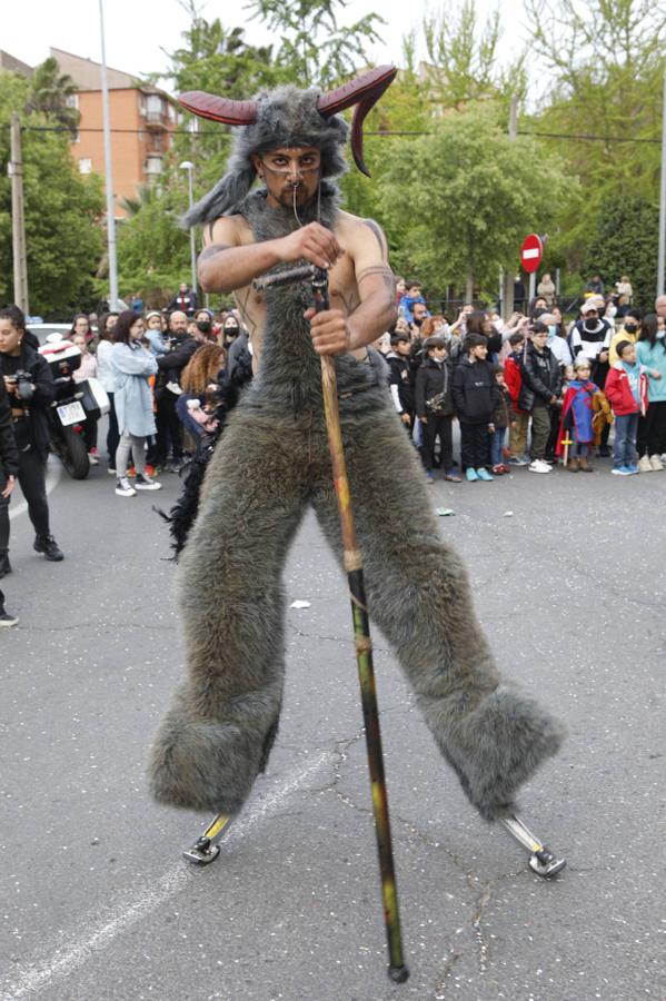 Fotos: El desfile de San Jorge de Cáceres, en imágenes