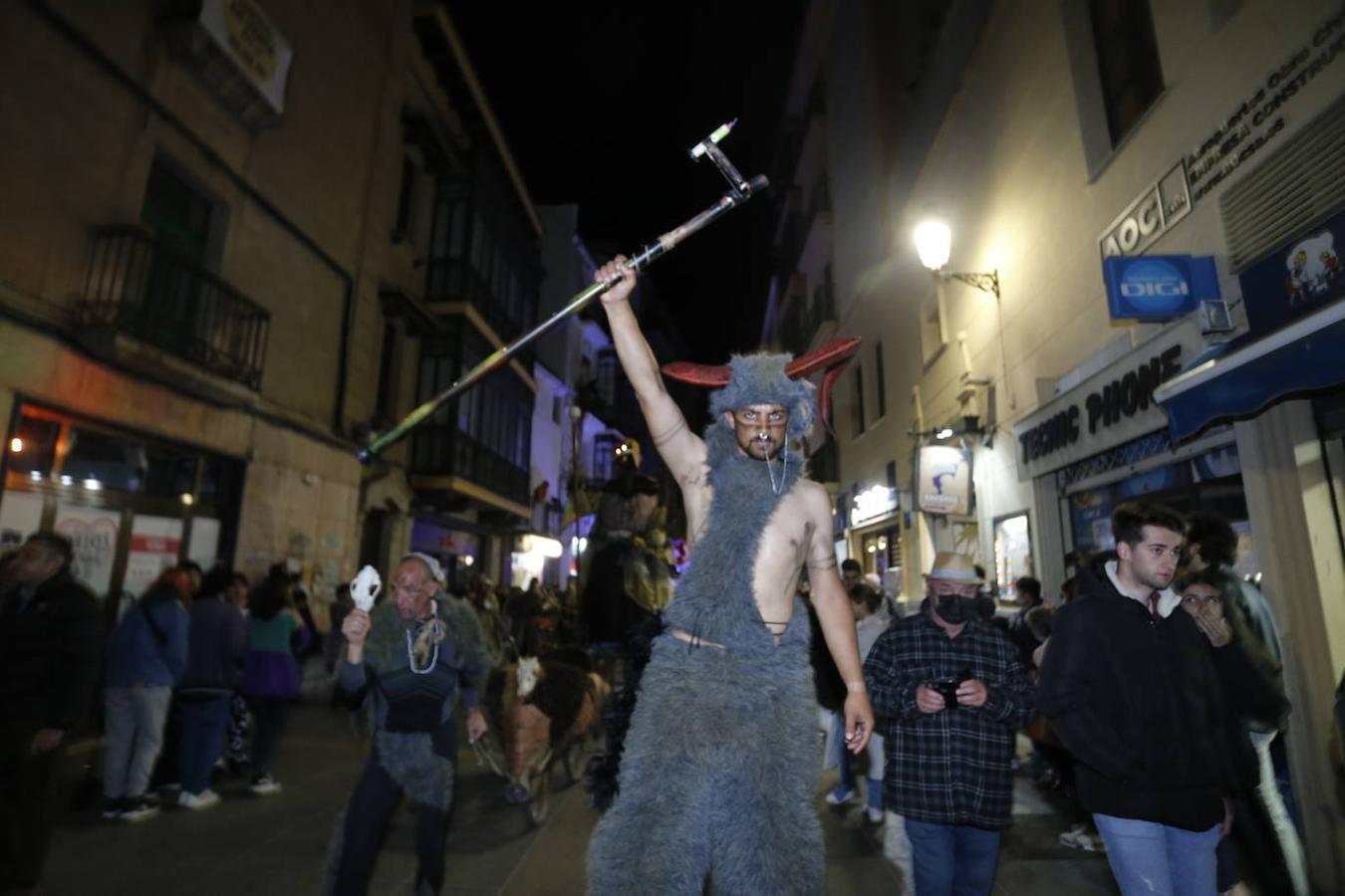 Fotos: El desfile de San Jorge de Cáceres, en imágenes