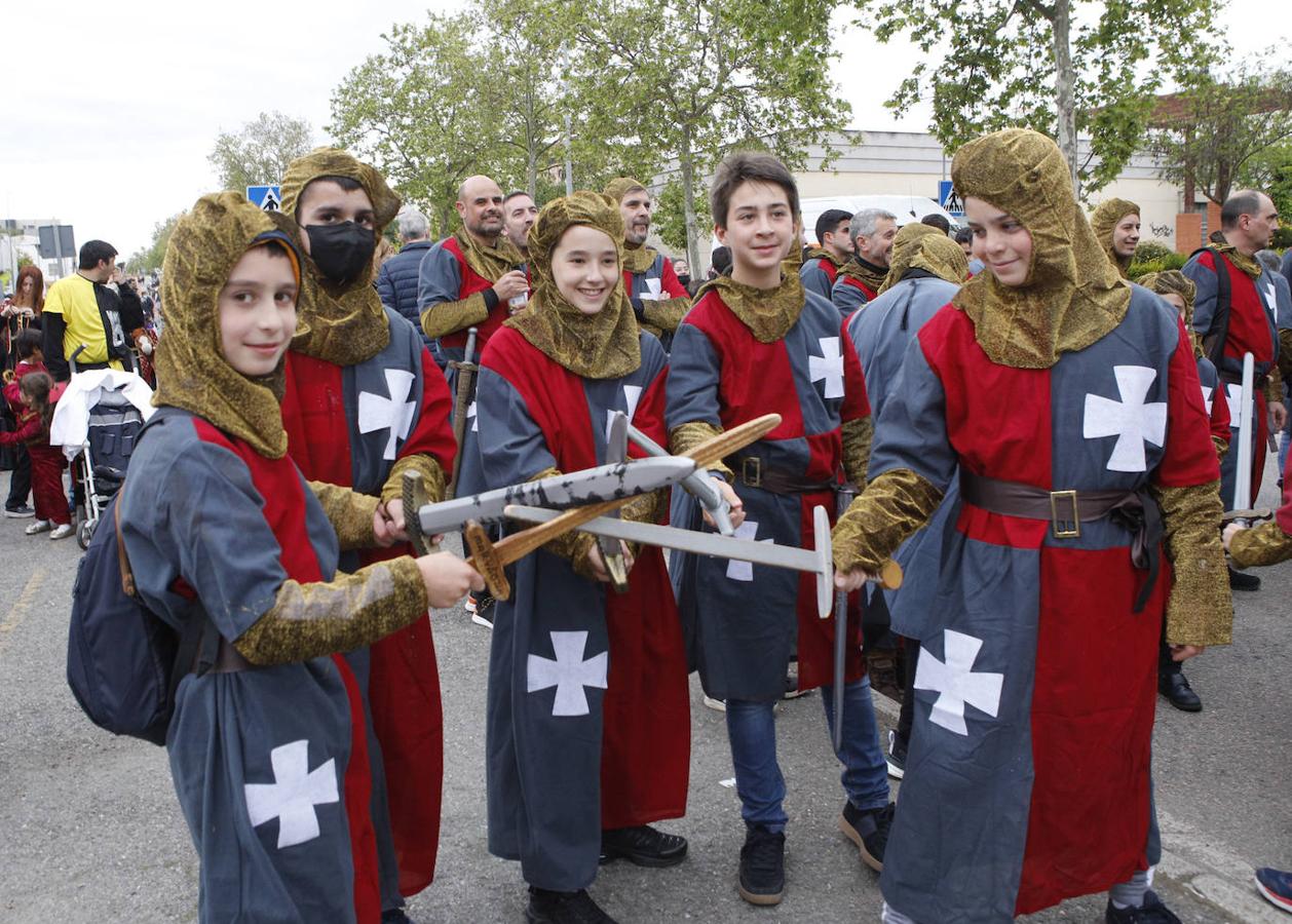 Fotos: El desfile de San Jorge de Cáceres, en imágenes