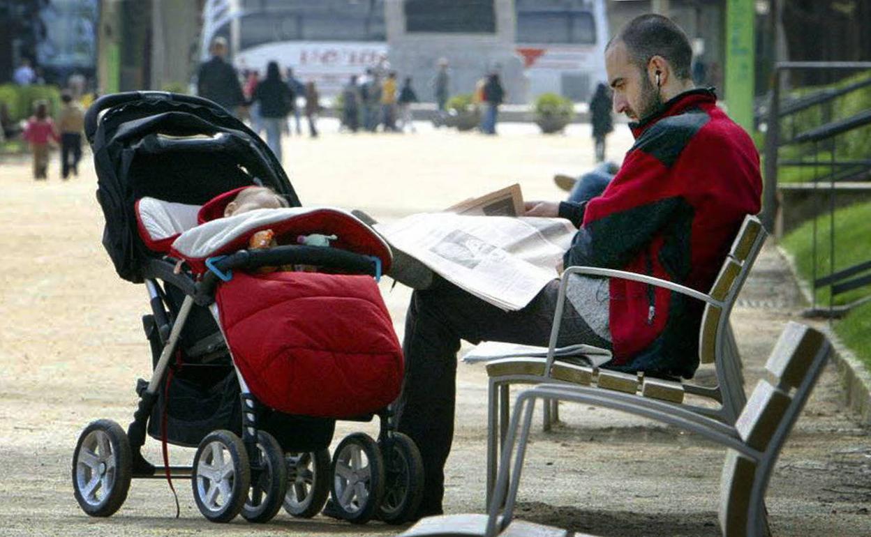 Sube un 51% el gasto en permisos por nacimiento y cuidado de menores en la región