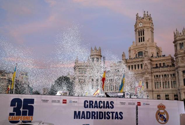 Fotos: Festejo liguero del Real Madrid en Cibeles