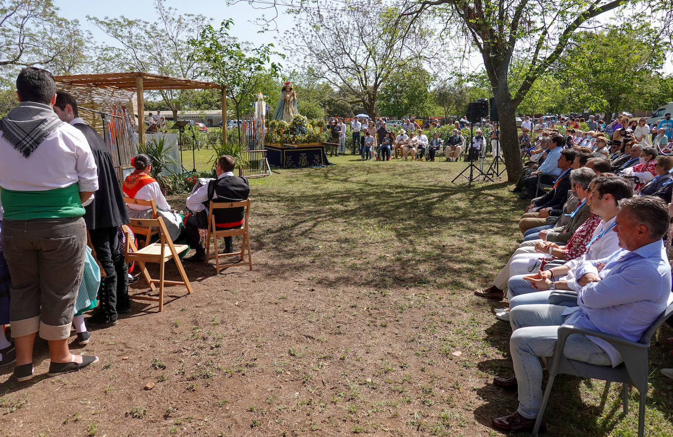 Fotos: Badajoz vuelve a celebrar su romería en honor a la Virgen de Bótoa