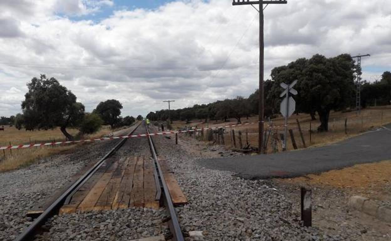 Siete muertes en pasos a nivel en los últimos once años en Extremadura