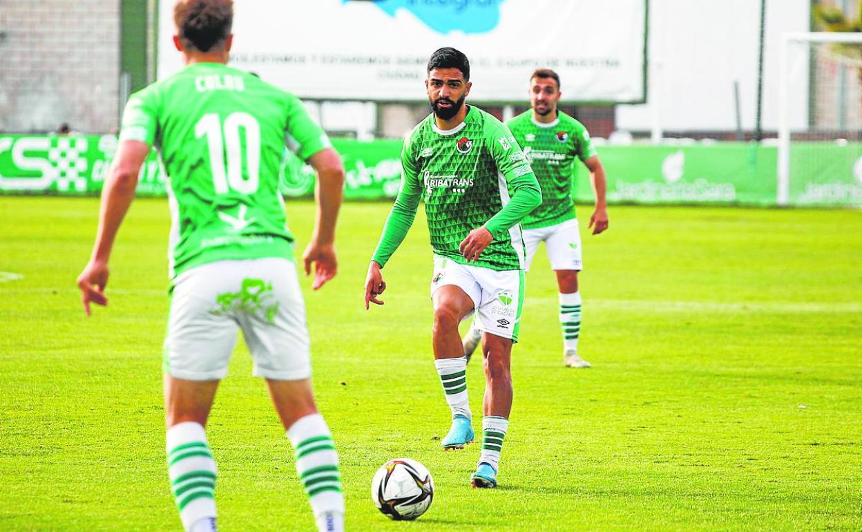 Bermu partirá, previsiblemente, en el once inicial. 