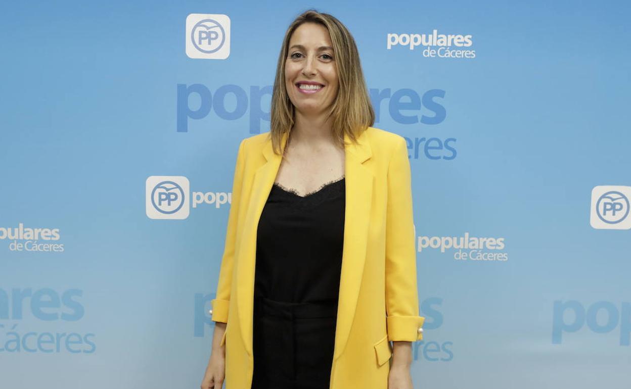 La concejala cacereña, María Guardiola, cuenta con el respaldo de las direcciones del PP. 