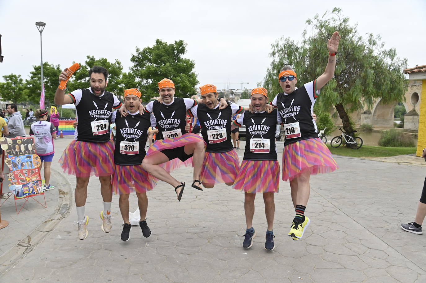 Fotos: FIesta en la VI Carrera por la Diversidad &#039;Los Palomos-Aqualia&#039; de Badajoz