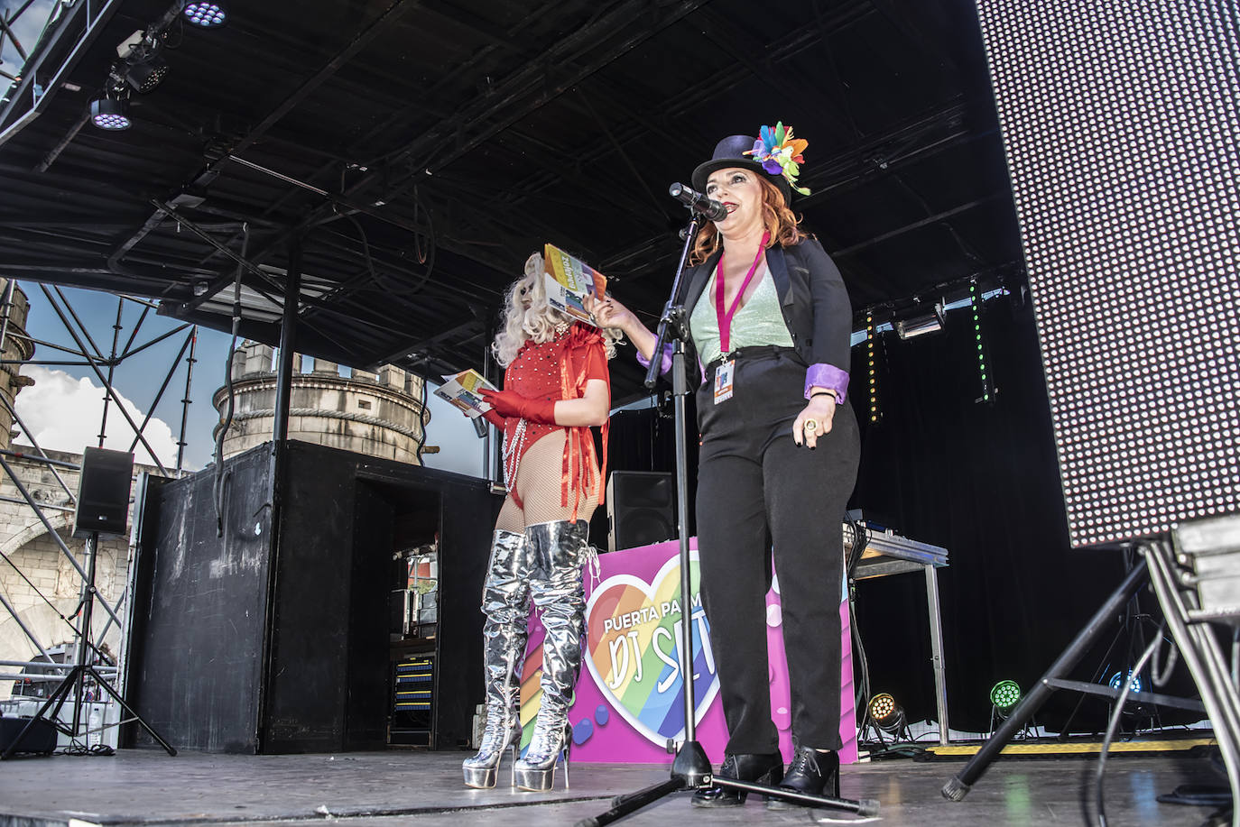 Fotos: Ambiente de este sábado en Badajoz por la fiesta de Los Palomos