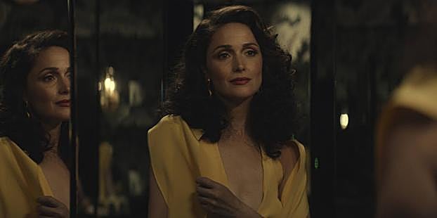 Sheila, en una fiesta para captar clientes.