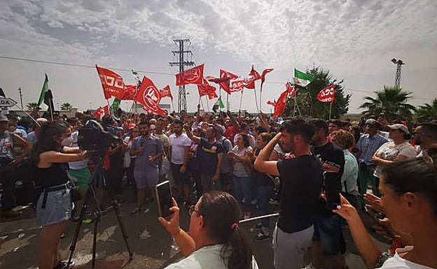 Protesta en Zuzrbarán. 