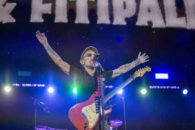 Fotos: Imágenes del ambiente del concierto de Fito &amp; Fitipaldis