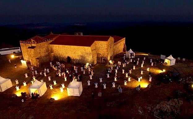 En el pico más alto de la provincia de Badajoz se celebra GatroStar. 