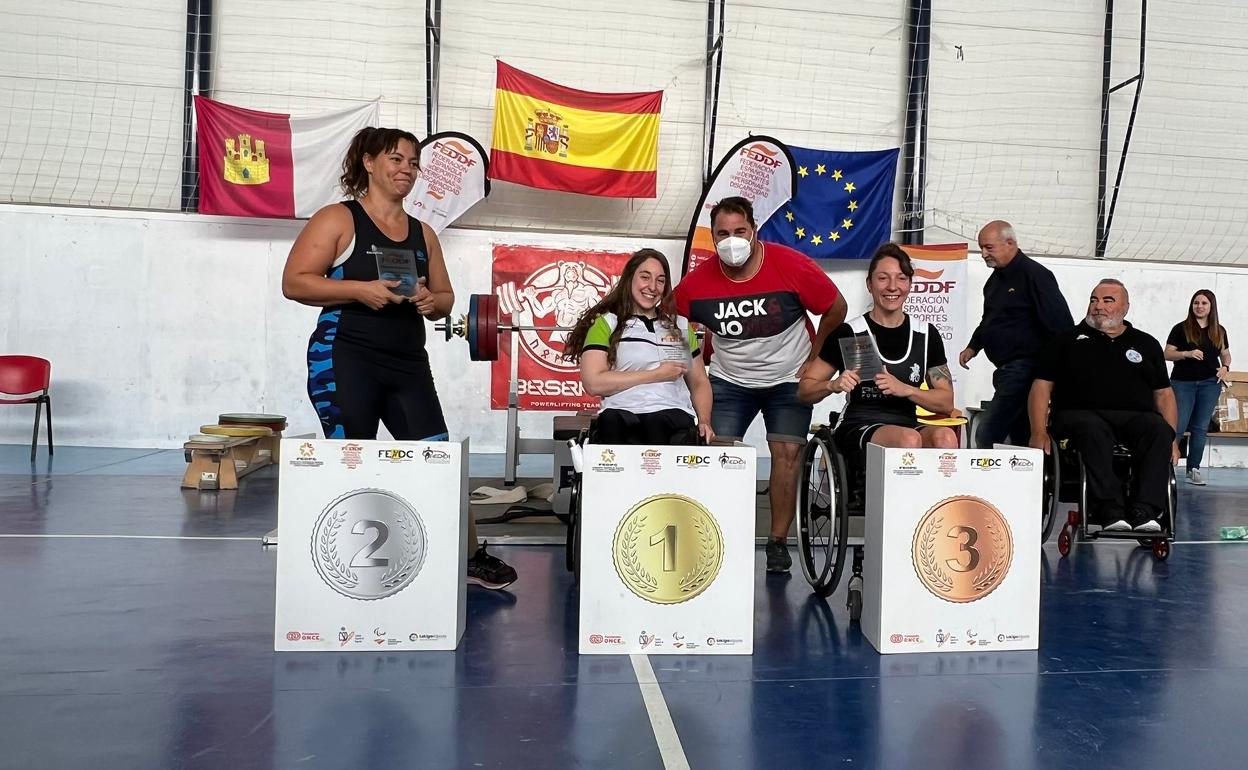 Loida Zabala, e el podio de Carranque (Toledo). 