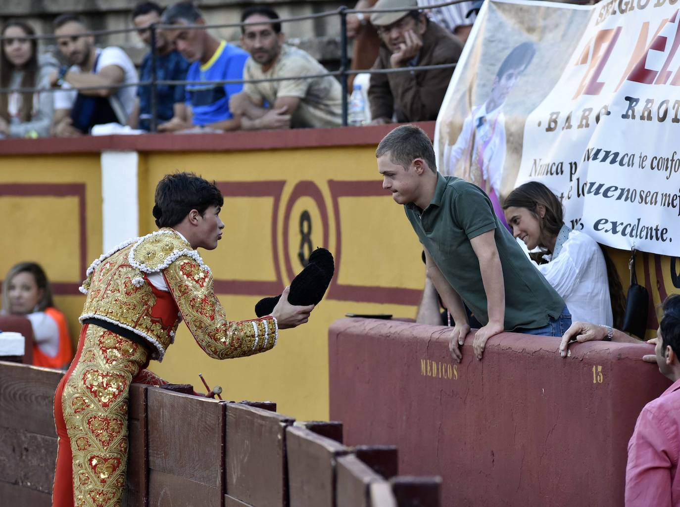 Fotos: Una excepcional novillada de Marca cierra la feria taurina de Badajoz