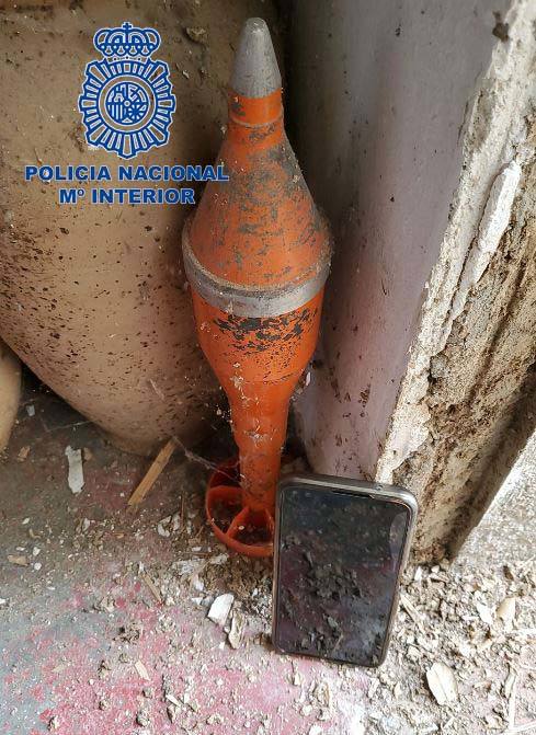 Artefactos explosivos.