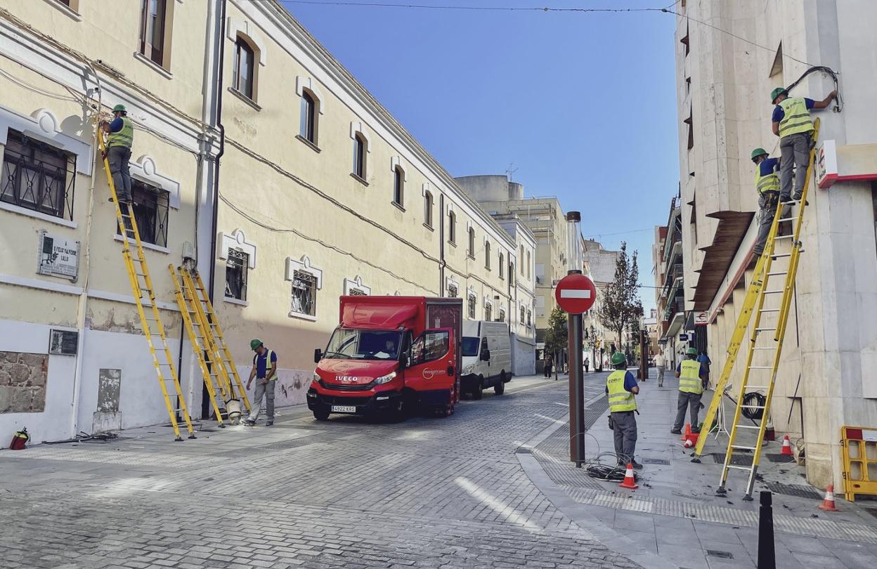 Trabajos de soterramiento del cableado. 