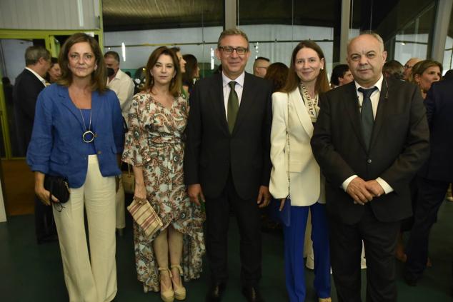 Carmen Touchard, Beatriz Uribarri, Alberto Benito, Adela Barquero y José Luis Fernández.