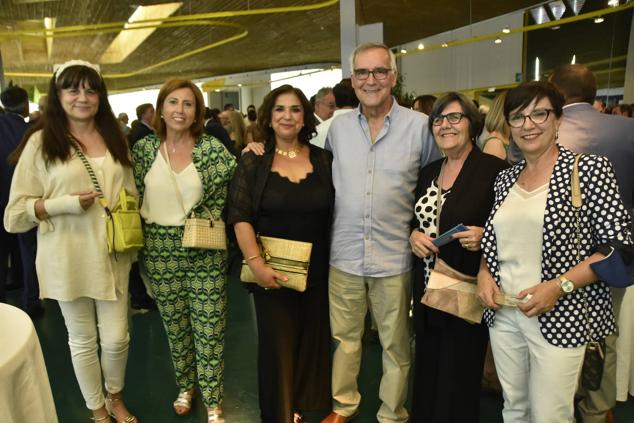 Raquel Banda, Lola Jiménez, Mª Carmen Molina, Pedro Soriano, Luisa Mera y Ana Barroso. 