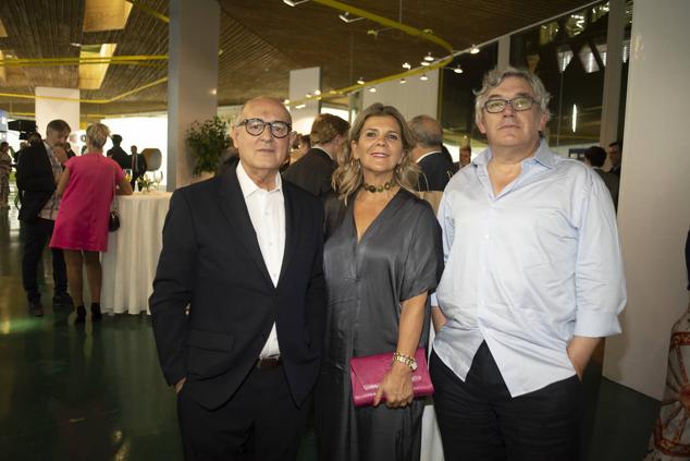 Antonio Cachola, Dolores Benegas y Martín Carrasco. 