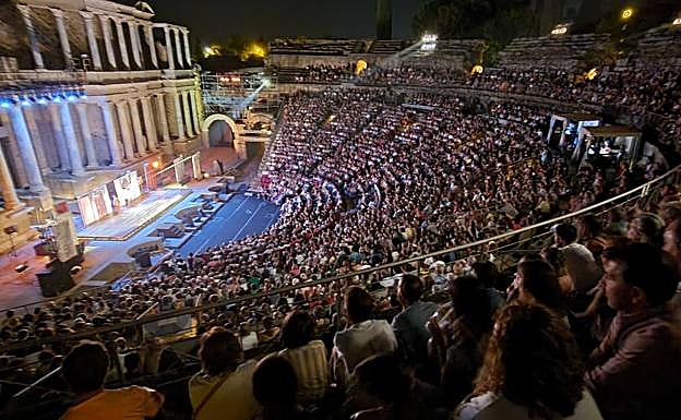 El público aplaudió la comedia de enredo de Miles Gloriosus