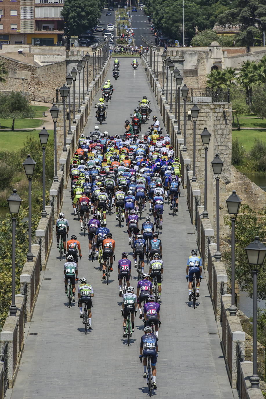 Fotos: La Vuelta a Portugal pasa por Badajoz