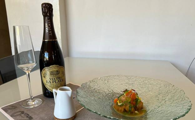 Fotografía de familia de Lerroux con su mujer, en 1933, puede que en Baños de Montemayor.