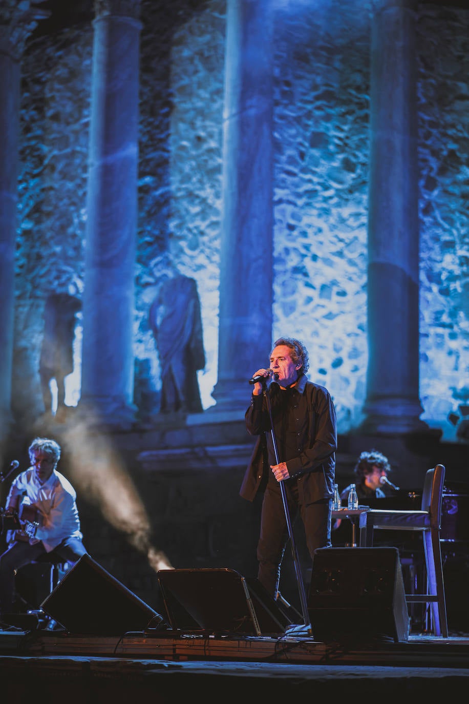 Fotos: El mítico rockero Miguel Ríos hace vibrar el estreno del Stone &amp; Music