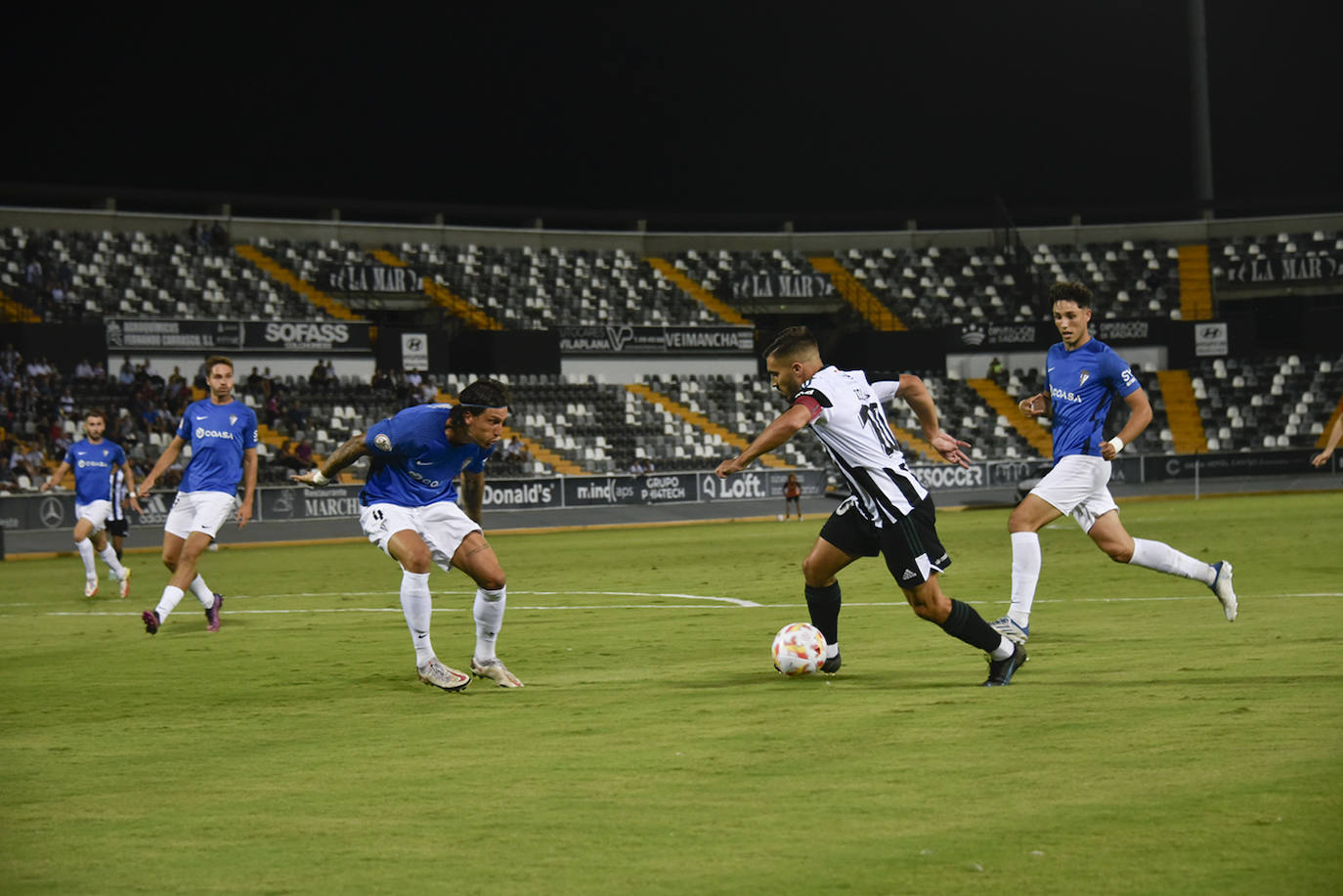 Fotos: Las mejores imágenes del CD Badajoz-San Fernando