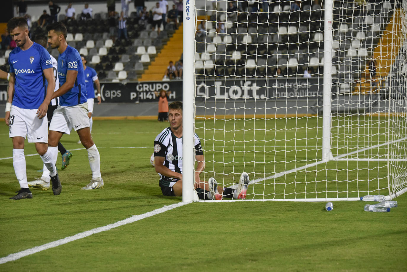 Fotos: Las mejores imágenes del CD Badajoz-San Fernando