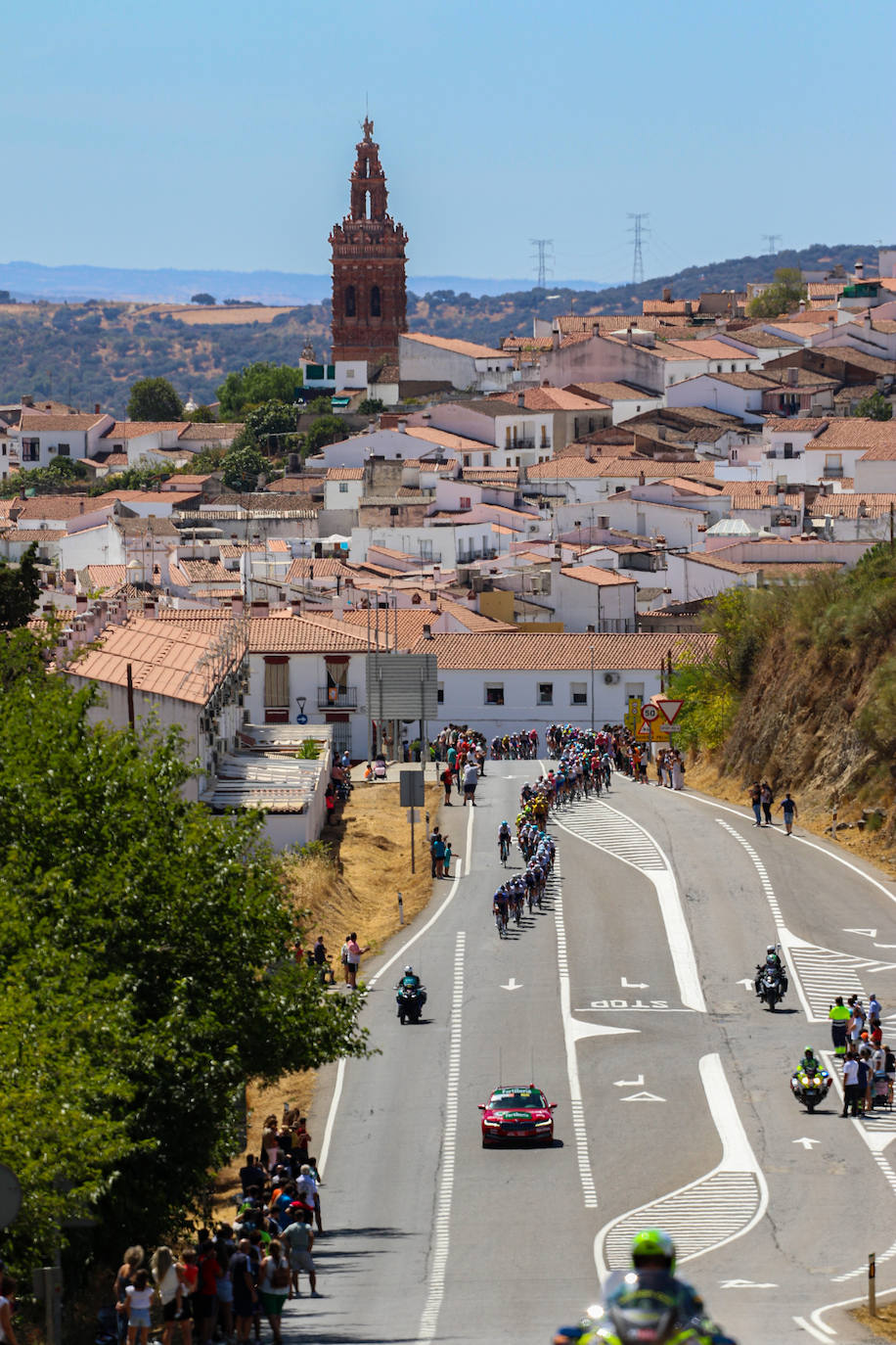 La carrera a su paso por Jerez de los Caballeros.