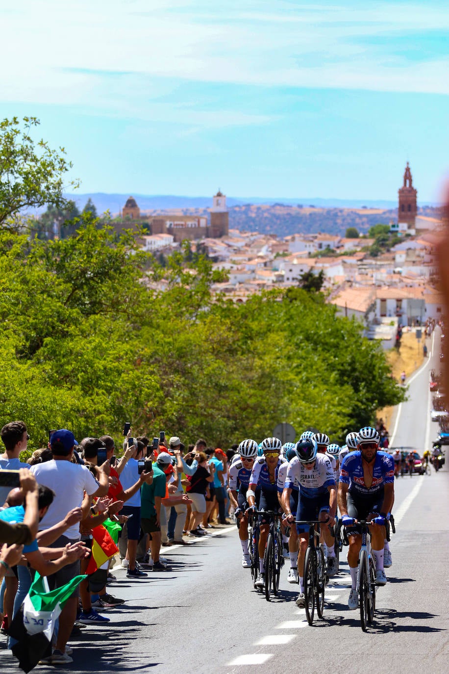 La carrera a su paso por Jerez de los Caballeros.
