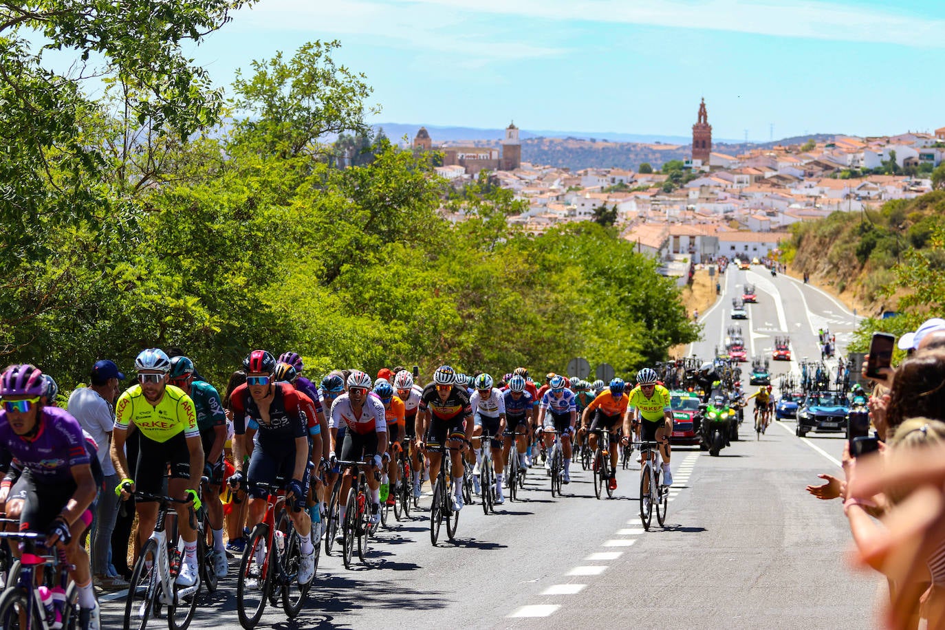 La carrera a su paso por Jerez de los Caballeros.