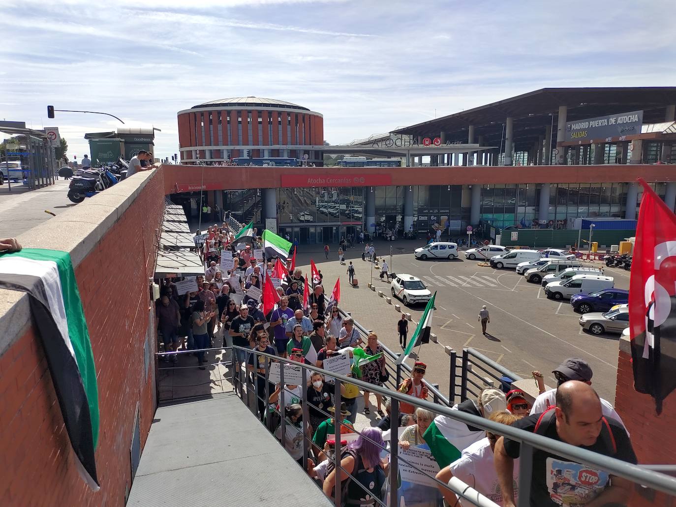 Fotos: La manifestación en Madrid por un tren digno para Extremadura