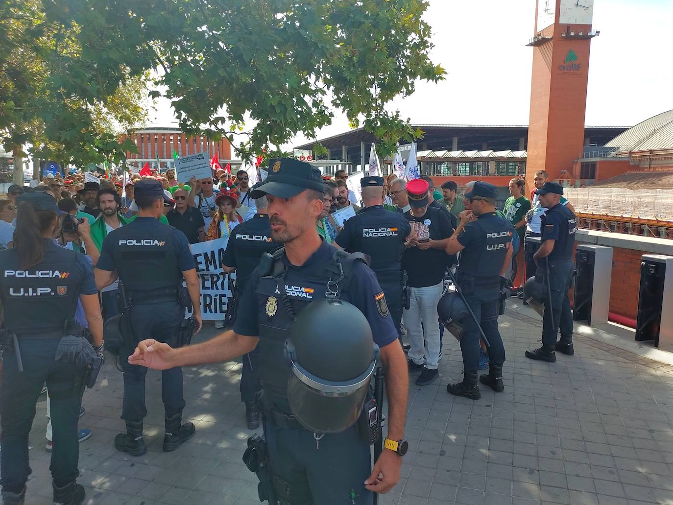 Fotos: La manifestación en Madrid por un tren digno para Extremadura