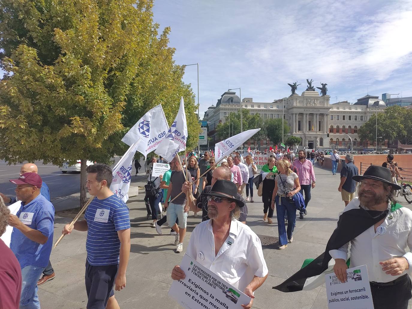 Fotos: La manifestación en Madrid por un tren digno para Extremadura